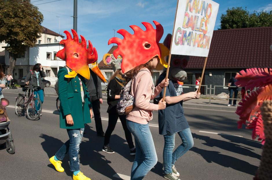 Šančių parade – nuo žaismingų kaukių iki protestuotojų