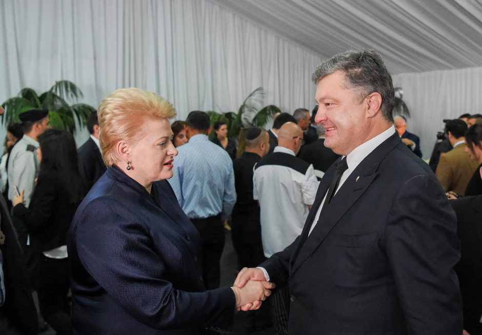 Lietuva atiduoda pagarbą velioniui Izraelio prezidentui Sh. Peresui