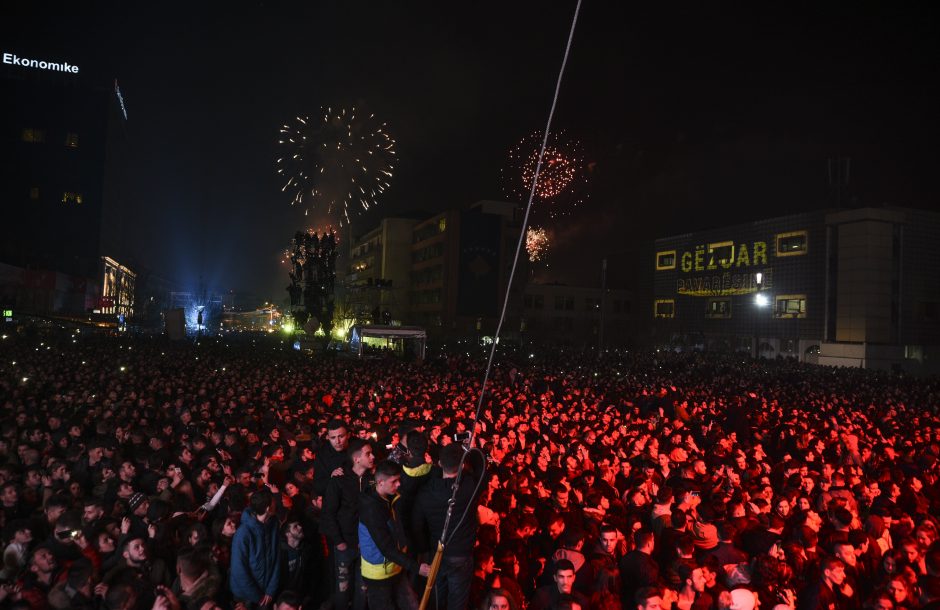 Kosovas paminėjo dešimtąsias nepriklausomybės nuo Serbijos metines