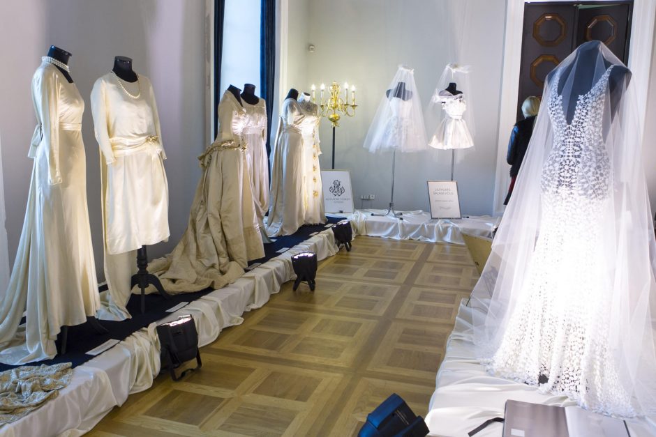 Vilniaus rotušėje atidaryta vestuvių paroda
