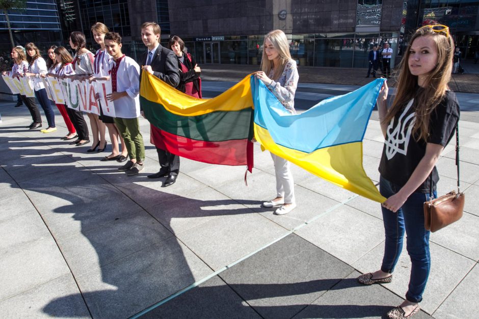 Ukrainiečių studentai dėkojo Lietuvai už palaikymą