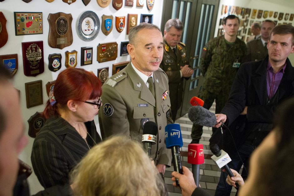 Lietuvos ir Lenkijos kariuomenių vadų spaudos konferencija