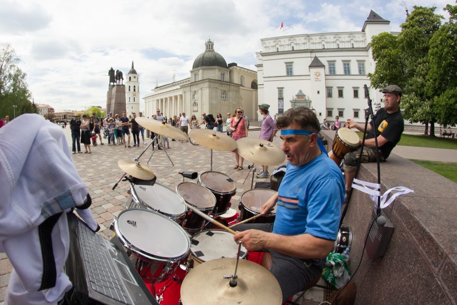 Vilniaus gatvėse aidi muzika
