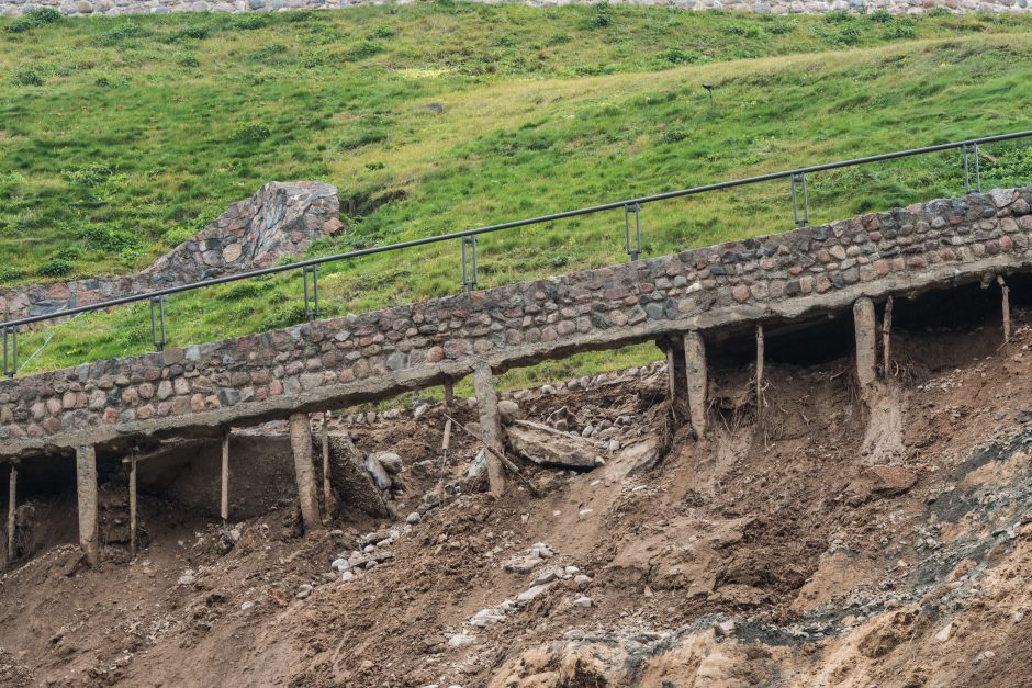Geologai kritikuoja pastangas išgelbėti Gedimino kalną: nieko nedaroma