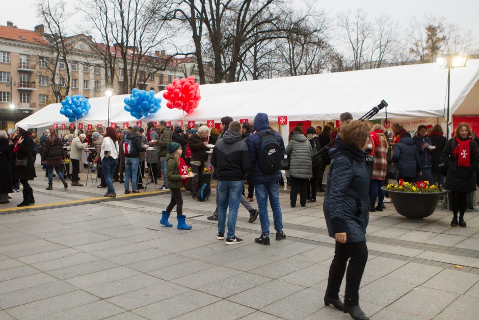 Nepriteklių patyrę broliai Lavrinovičiai dabar dalinasi su kitais