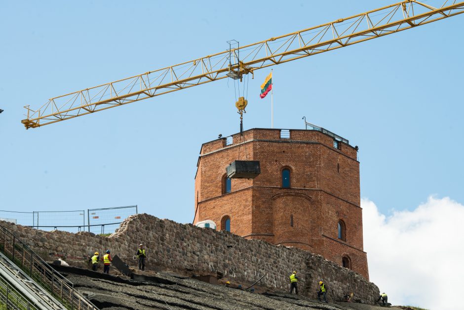 Viceministras: avarinė situacija Gedimino kalne baigiama likviduoti 