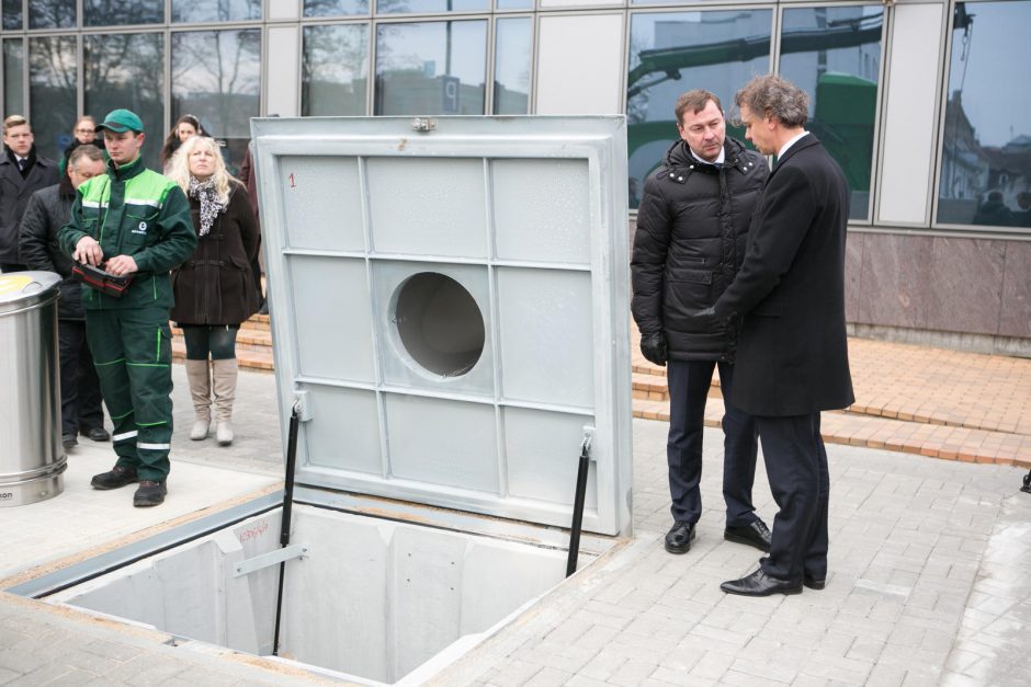 Vilniuje – moderni požeminių konteinerių sistema 