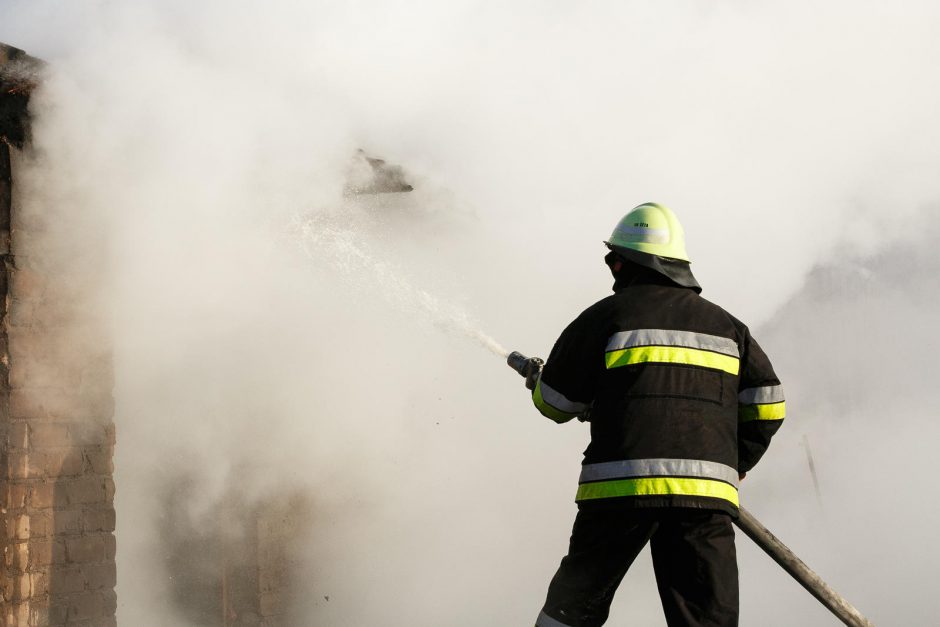 Biržų rajone per gaisrą sudegė vyras