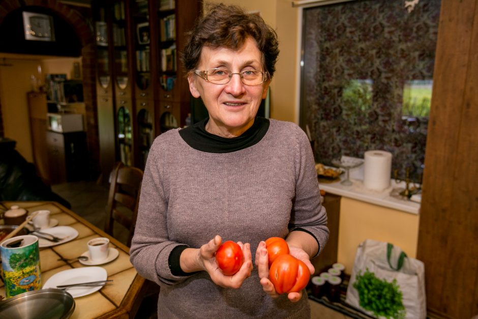 Pakaunės ūkininkas kiaulininkystę iškeitė į biohumuso gamybą