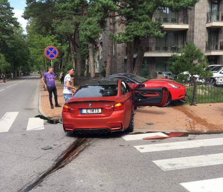 Palangoje žinomas verslininkas papuolė į avariją