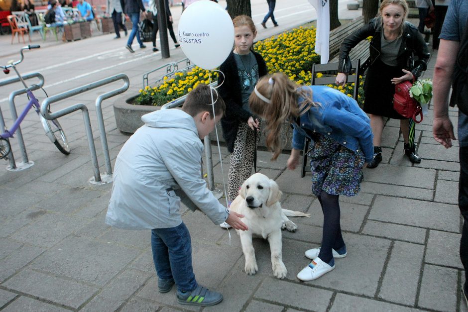 Pirmą kartą kauniečiai susėdo prie bendro stalo