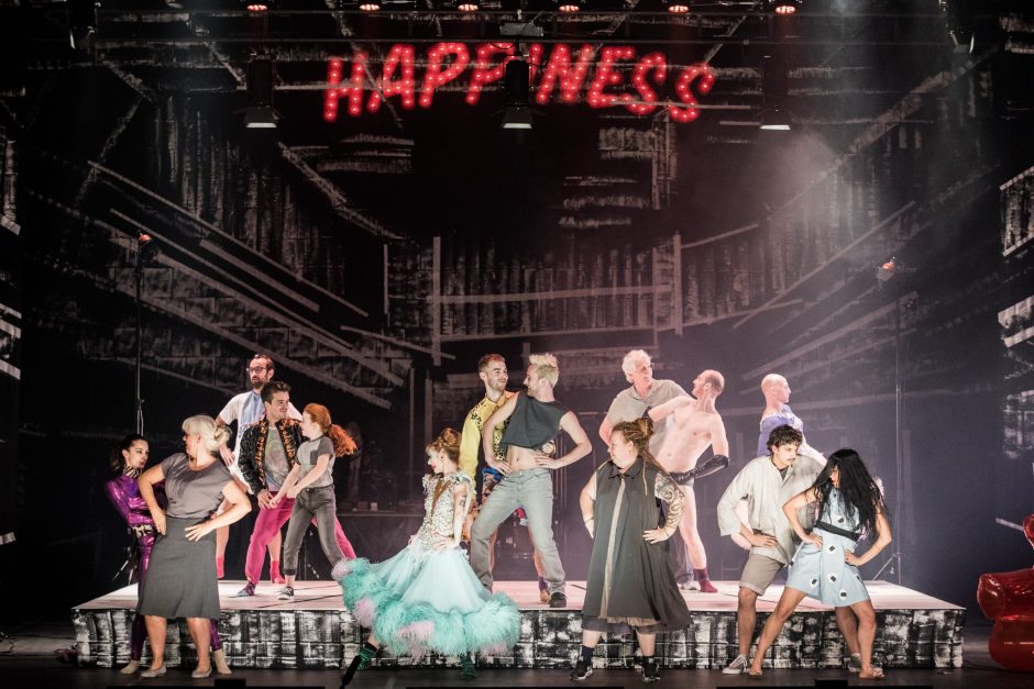 „Naujasis Baltijos šokis“: trupės „Club Guy & Roni“ keliai į laimę