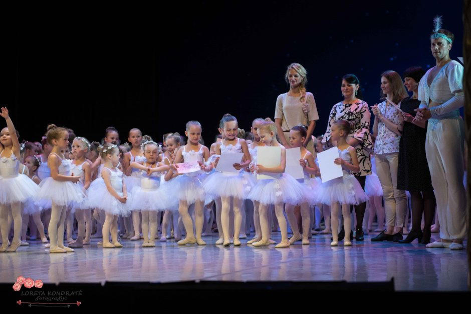 N. Juškos baleto mokyklos sezonas uždarytas su būriu žinomų žmonių