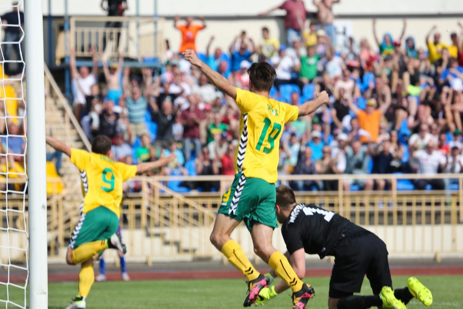 Lietuvos futbolo rinktinė Baltijos taurės turnyrą pradėjo pergale