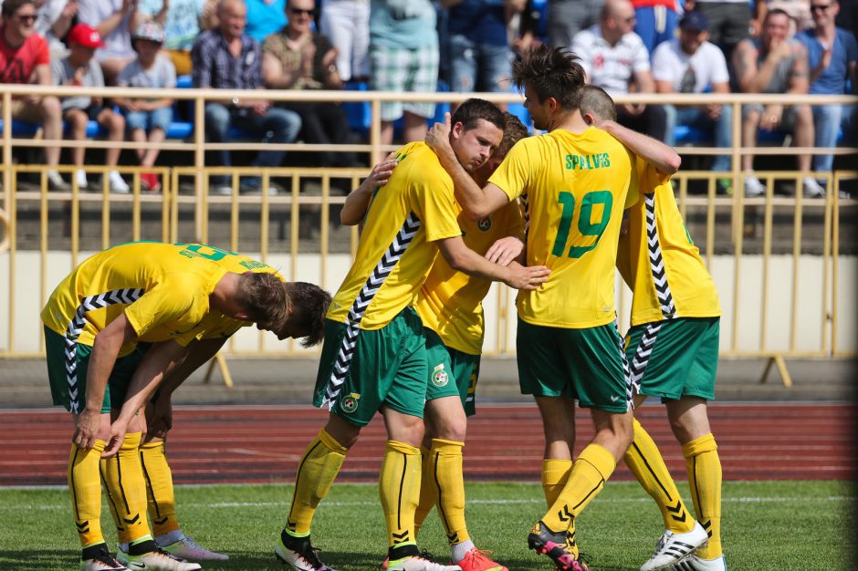 Lietuvos futbolo rinktinė Baltijos taurės turnyrą pradėjo pergale