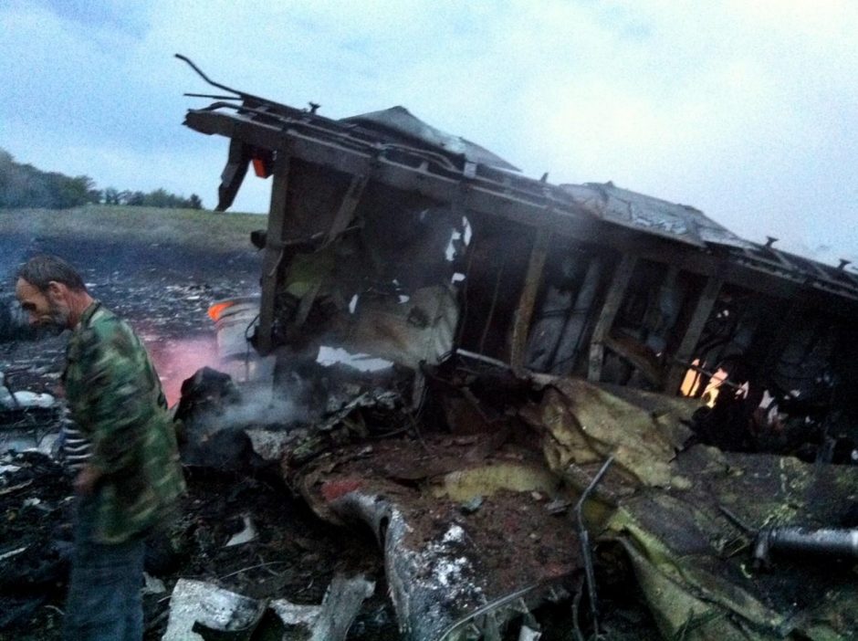 Beveik 300 aukų pareikalavusi Malaizijos lėktuvo katastrofa Ukrainoje