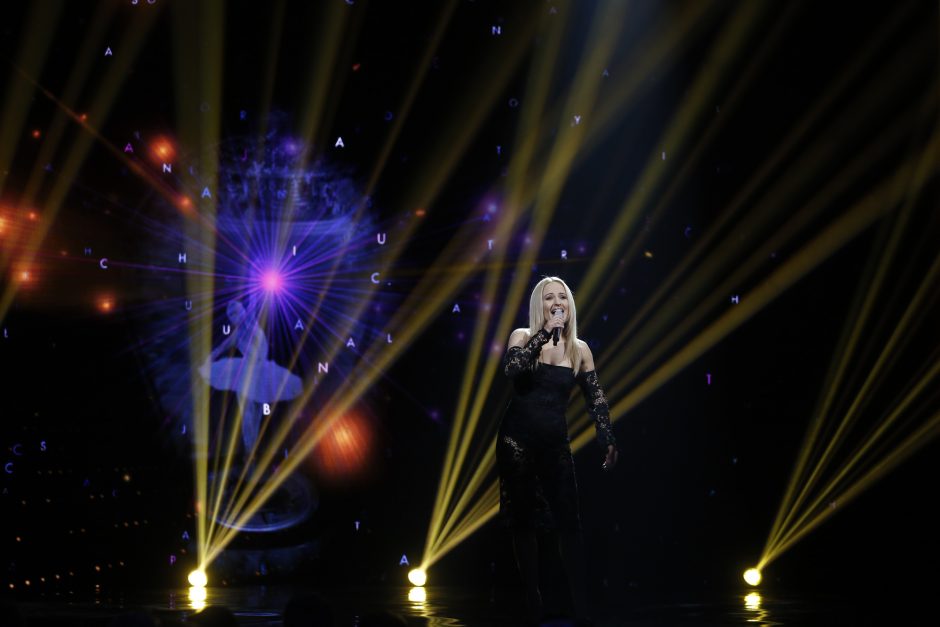 „Eurovizijos“ atrankoje B. Nicholson susipažino su savo laidos balsu 