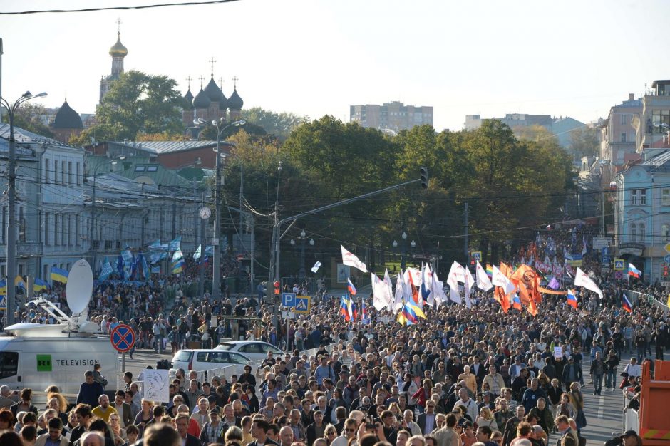 Maskvoje – tūkstantinė demonstracija prieš Kremliaus vaidmenį Ukrainoje