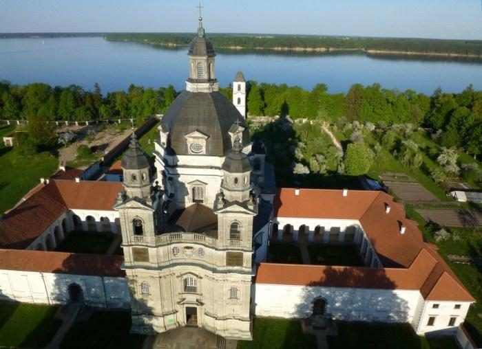 10 istorinių Lietuvos vietų, kurias verta aplankyti