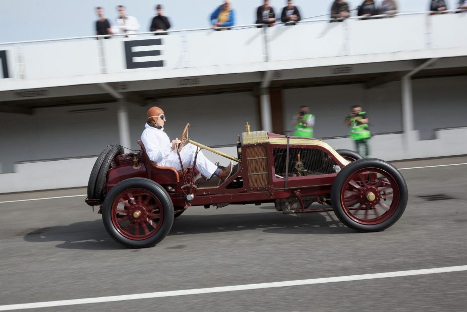 „Renault“ sportinei aistrai – daugiau nei 115 metų