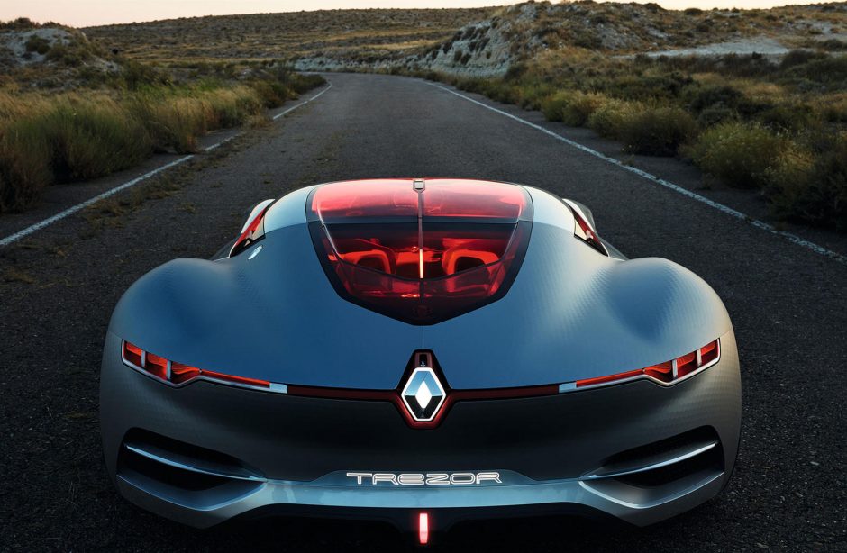 „Renault TREZOR“ paskelbtas „Metų koncepciniu automobiliu“
