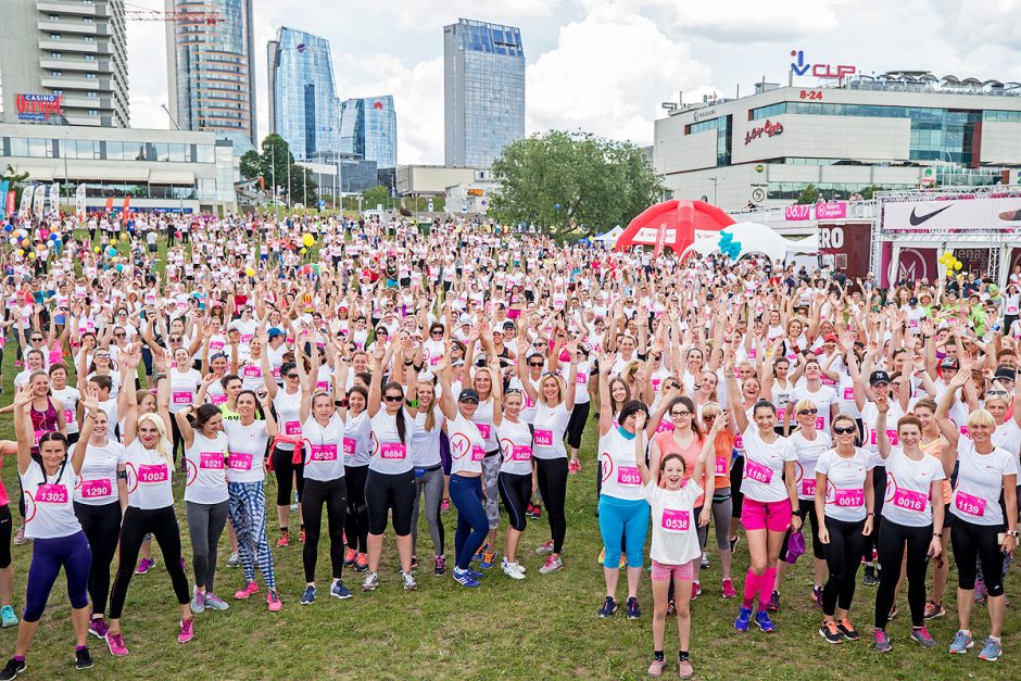 „Moterų bėgime“ dalyvavo tūkstantinė minia