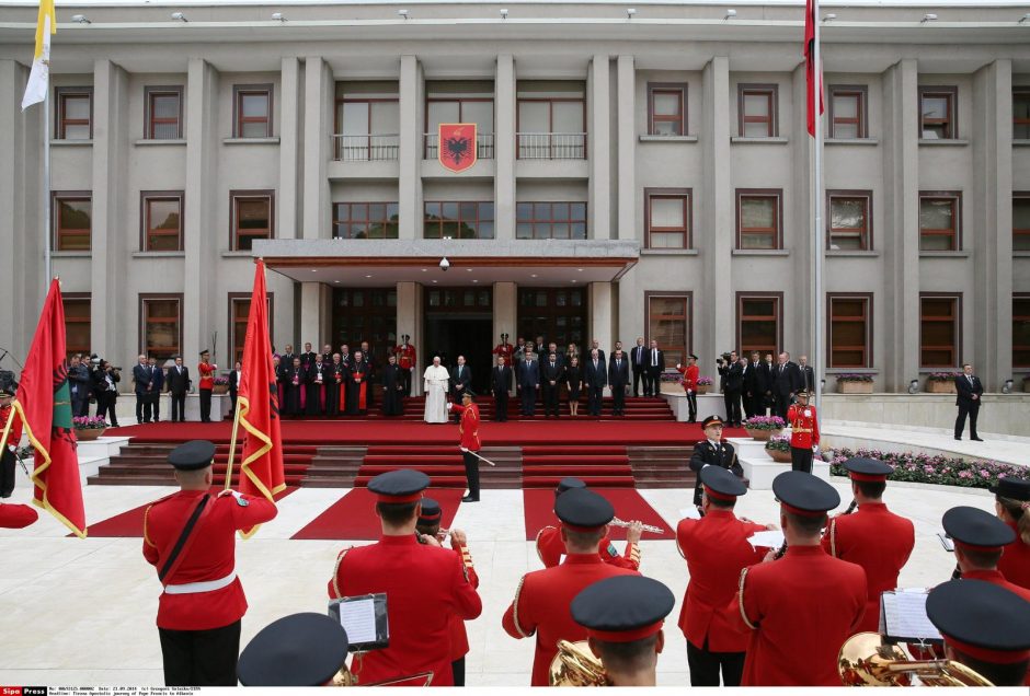 Popiežiaus Pranciškaus sutiktuvės Albanijoje
