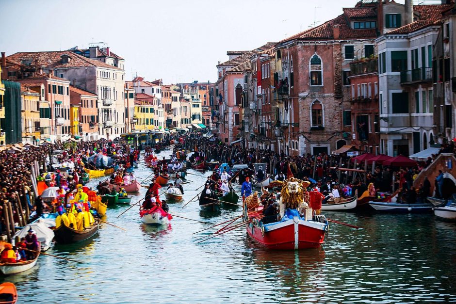 Nuo Venecijos iki Rio – karnavalų siautulys 