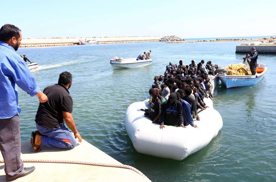 Prie Libijos krantų išgelbėti 5 tūkst. į Italiją plaukusių migrantų