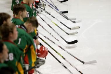 Lietuvos jaunieji ledo ritulininkai išvyksta į Pasaulio čempionatą