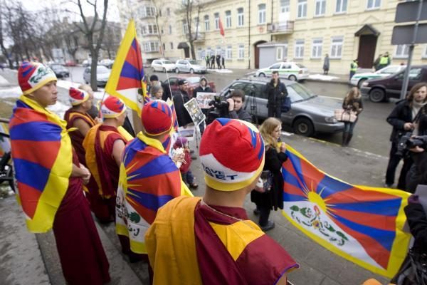 Tibeto rėmėjai protestavo sostinėje