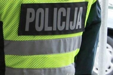 Policija ragina nekelti riaušių