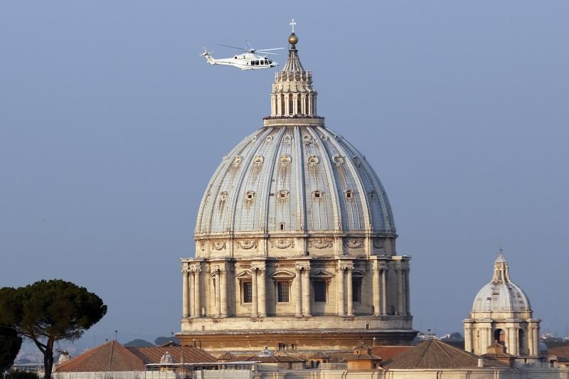Popiežius Benediktas XVI paskutinį kartą atsisveikino su publika 