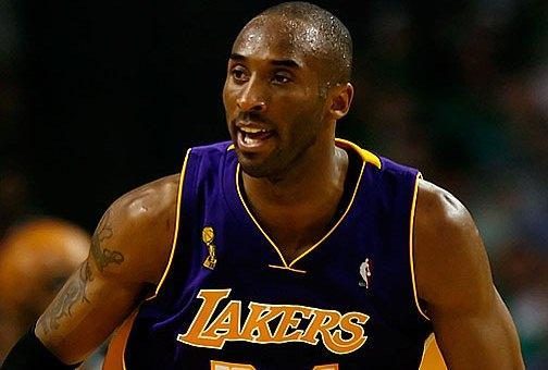 Havajuose – muštynės, „Lakers“ naujoko trauma ir „Jazz“ pergalė per pratęsimą