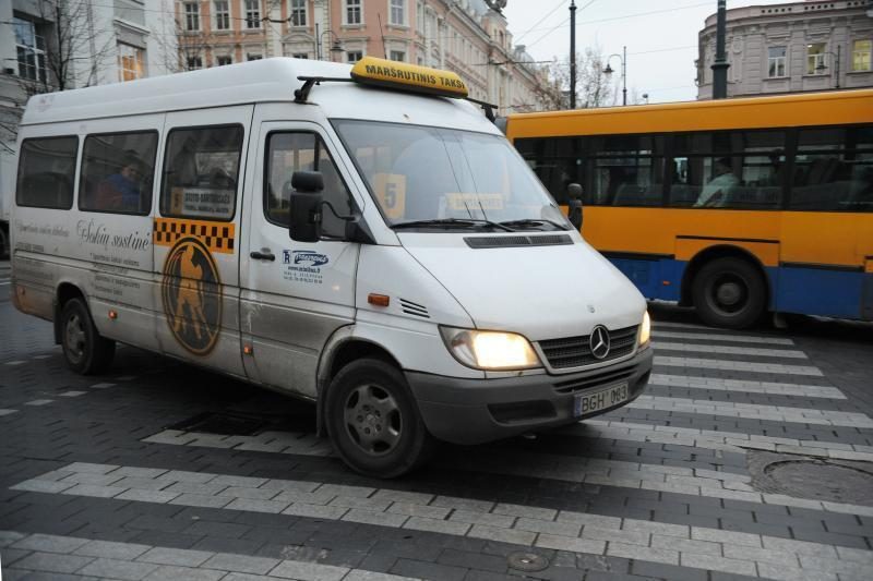 Vilniuje į gatves sugrįš kai kurie mikroautobusai