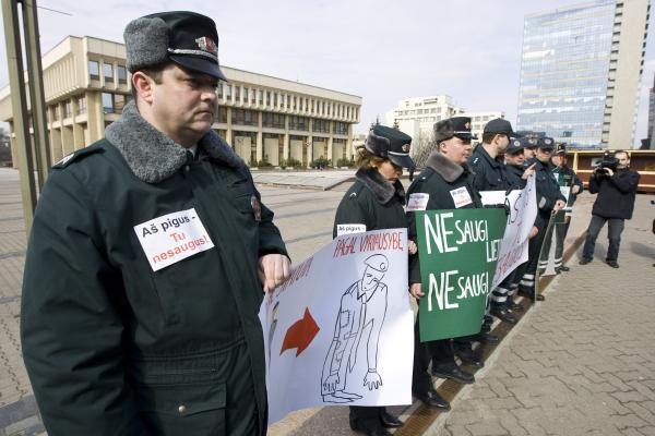 Šeštadienio mitinge prie Vyriausybės laukiama tik D.Grybauskaitė