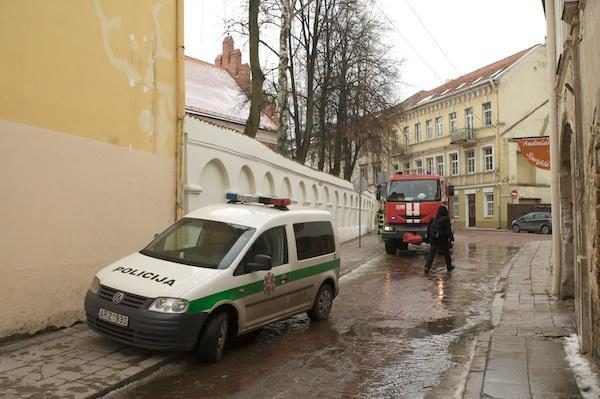 Vilniuje grasinta susprogdinti pastatą (papildyta)