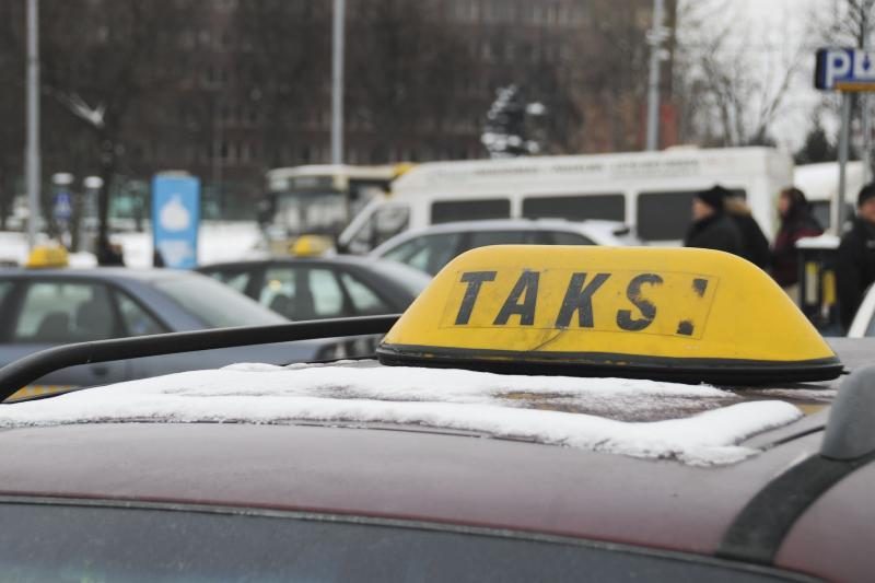 Savivaldybės taksi įmonės „Start Vilnius“ startas stringa (papildyta)