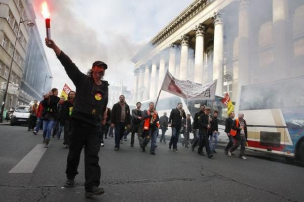  Prancūzai: neketiname baigti streikuoti