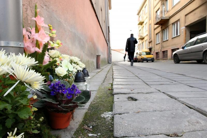 Penkeri metai po žudynių Kaune: nuosprendis pareigūnams atidėtas