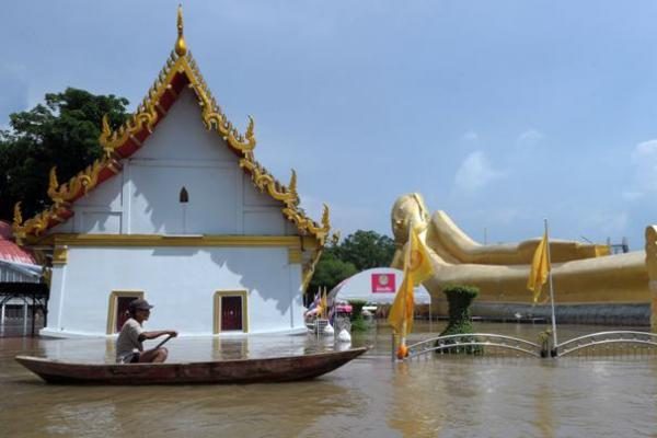 Tailande potvyniai nusinešė jau 94 žmonių gyvybes