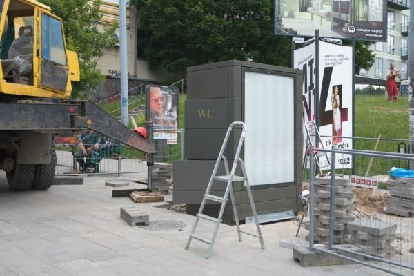 Vilniaus stotelėse pradeda veikti automatiniai tualetai