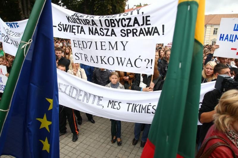 Į protestą Vilniuje iš Varšuvos atvyks autobusas lenkų nacionalistų