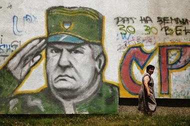 Serbija padidino atlygį už R.Mladičių 10 kartų