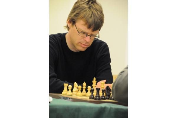 Vilniuje aiškėja Lietuvos šachmatų čempionatų lyderiai 