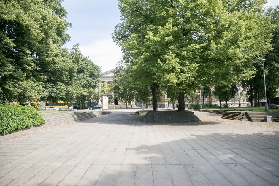 Atgis sostinės Reformatų sodas