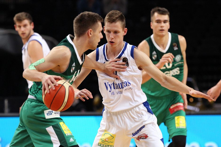 Lengvas pasivaikščiojimas: „Žalgiris“ –  „Vytautas“ 97:54