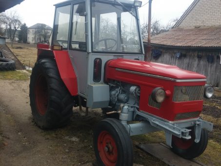 Skelbimas - Ratinis traktorius ZETOR 4718