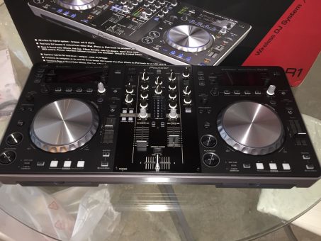 Skelbimas - Pioneer DDJ-SX2 .€ 600,Pioneer XDJ RX .€ 900,Pioneer DDJ SR…..€ 370