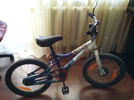 Skelbimas - Parduodu vaikišką dviratį